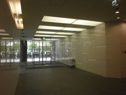 エントランス②