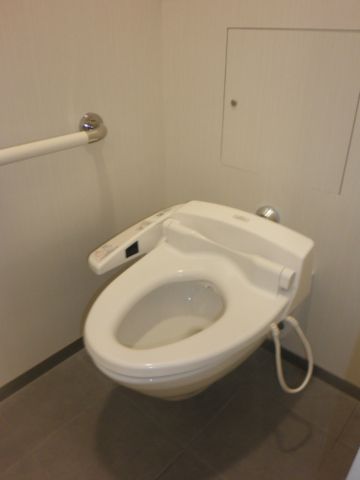 各階、トイレ③