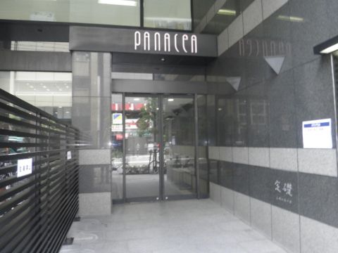 1F玄関