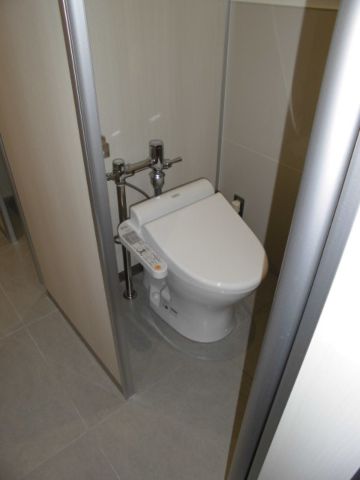 各階、トイレ