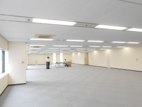 貸室