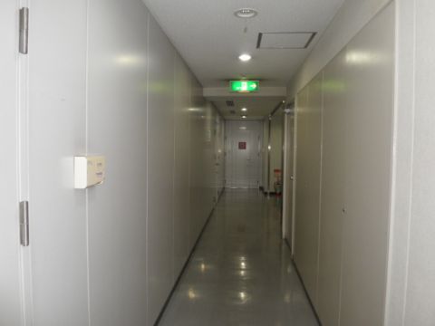 各階、廊下