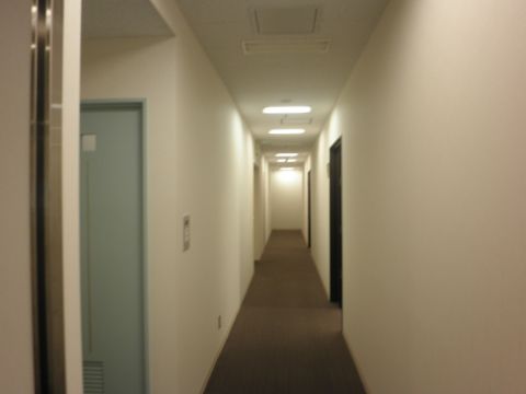 各階、廊下