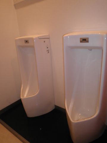 各階、トイレ②