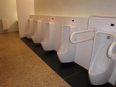 各階、トイレ②