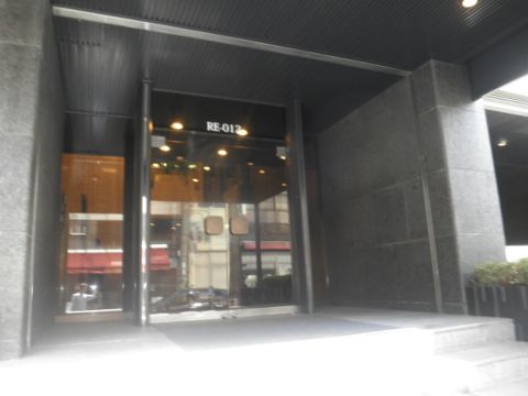 1F玄関