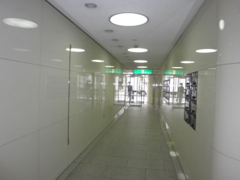 エントランス②