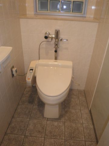 各階、トイレ②