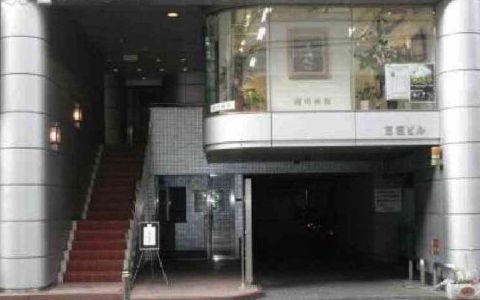 1階、玄関