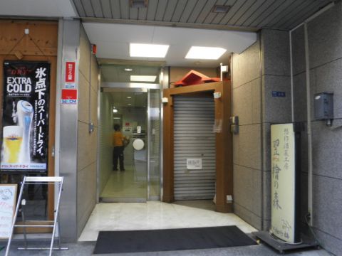 1F玄関