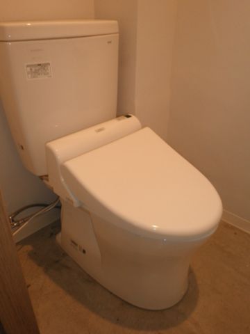 各階、トイレ②