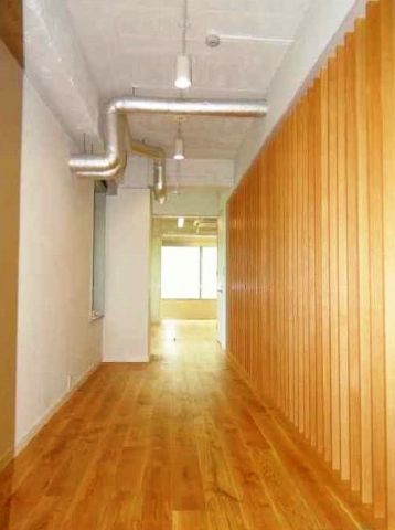 各階、共用廊下