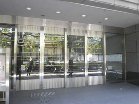 1F玄関