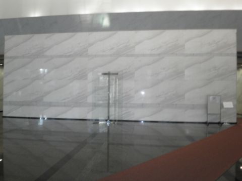 エントランス②