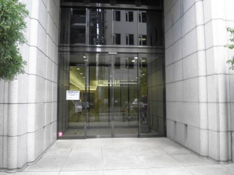 1F玄関