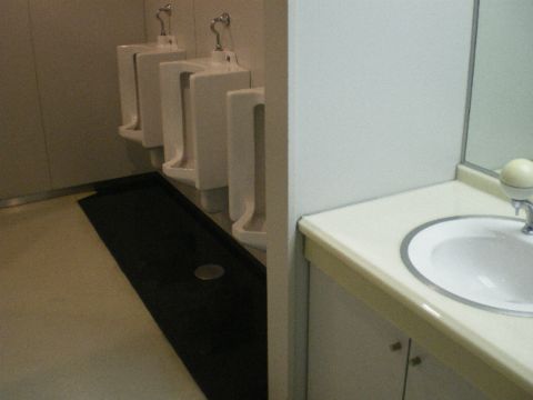各階、WC