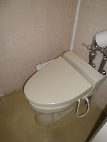各階、トイレ②