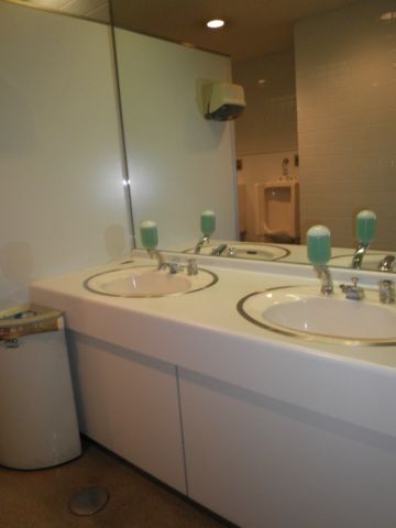 各階、トイレ 洗面