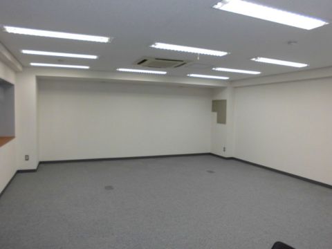 貸室