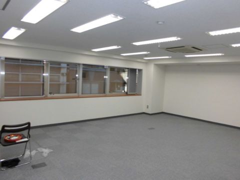 貸室