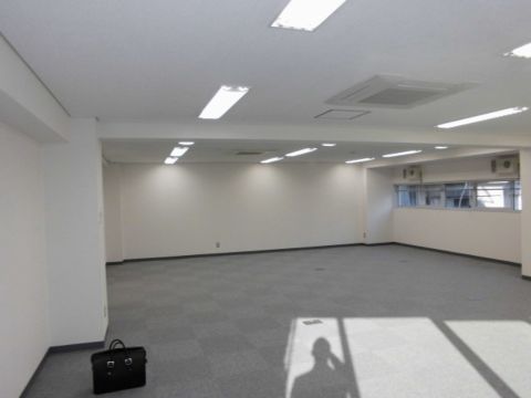 貸室