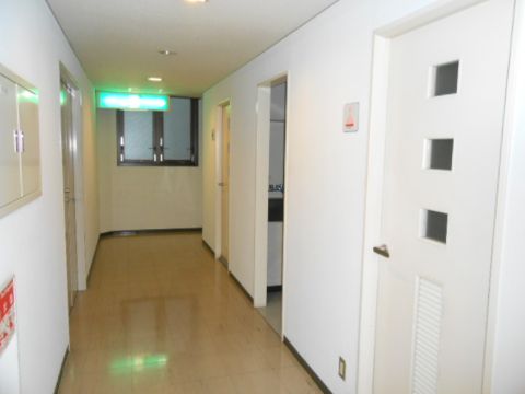 各階、廊下