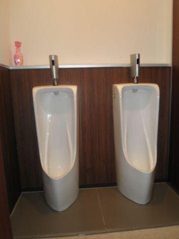 各階、トイレ③