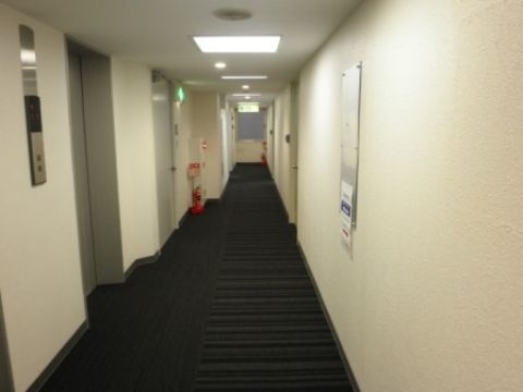 各階、共用廊下