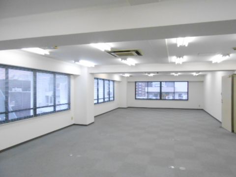 3号室。室内