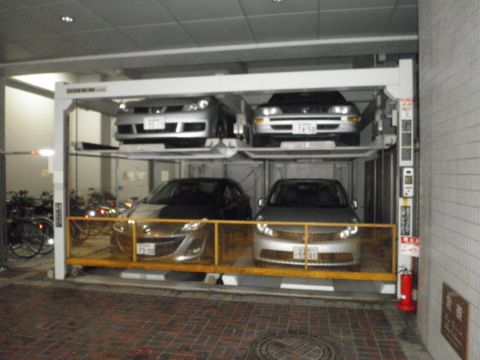 駐車場、立体