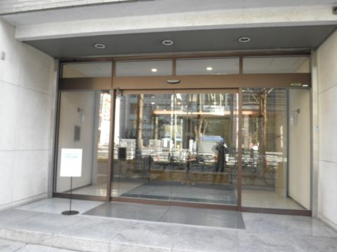 1F玄関