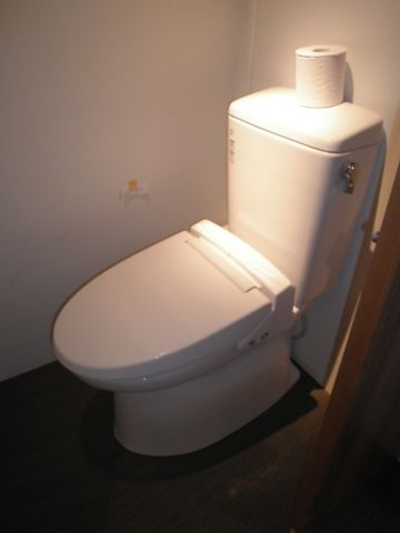 各階、トイレ②