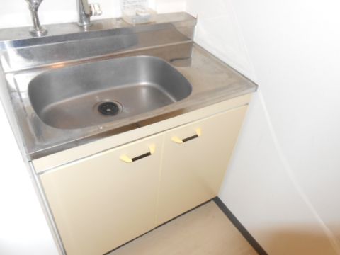 各階、給湯(貸室内)