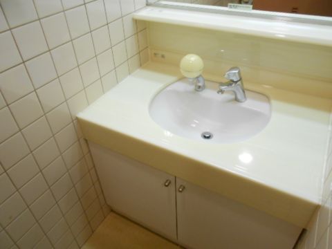 各階、トイレ(貸室内)