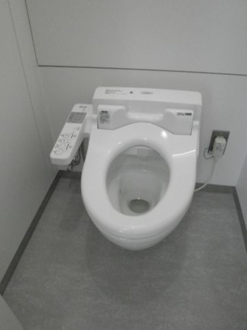 各階、トイレ③