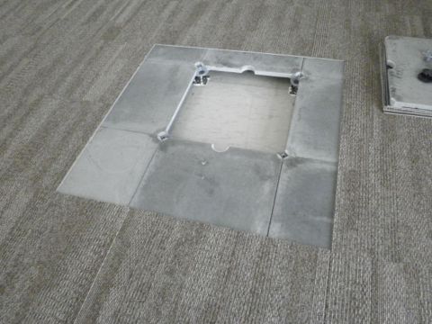 フリーアクセスフロアー