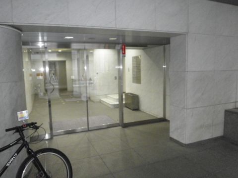 1F玄関